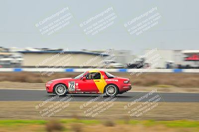 media/Jan-26-2025-CalClub SCCA (Sun) [[cfcea7df88]]/Group 1/Race/